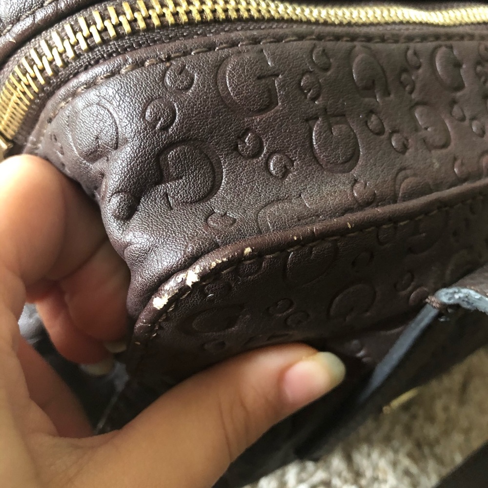 Guess Bag πΈ - Picture 4 of 8